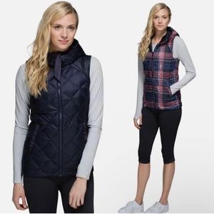 Lululemon Chilly Chill Puffy Down Navy/Red Plaid Reversible Vest Size 4 XS